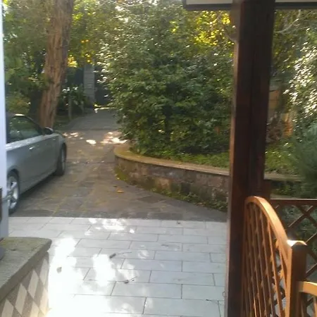 Apartman Domino House Montariello *