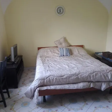 Domino House Montariello Apartment